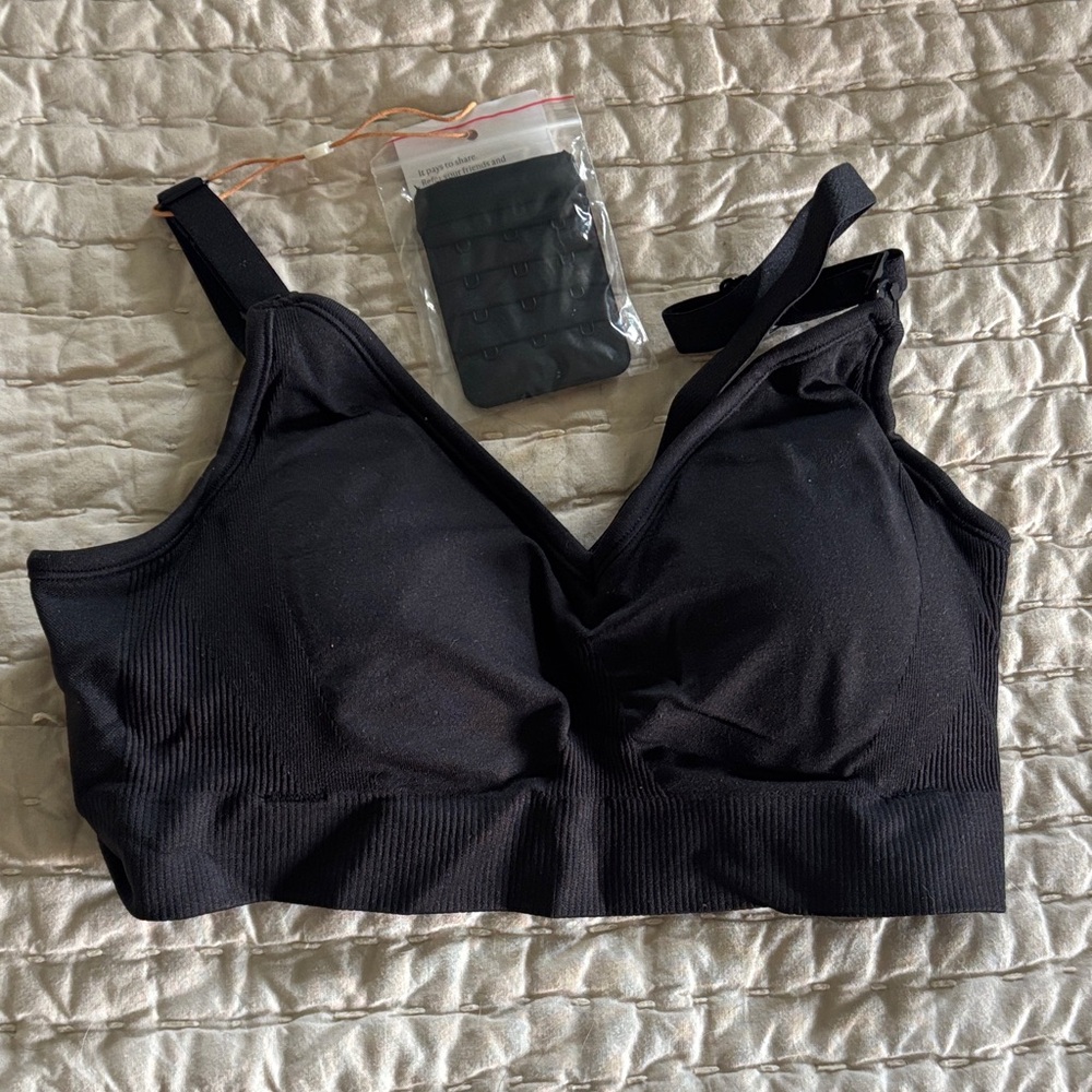 Quince Black Women's Nursing